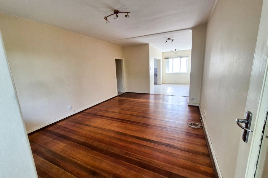 2 Bedroom Property for Sale in Newlands Western Cape